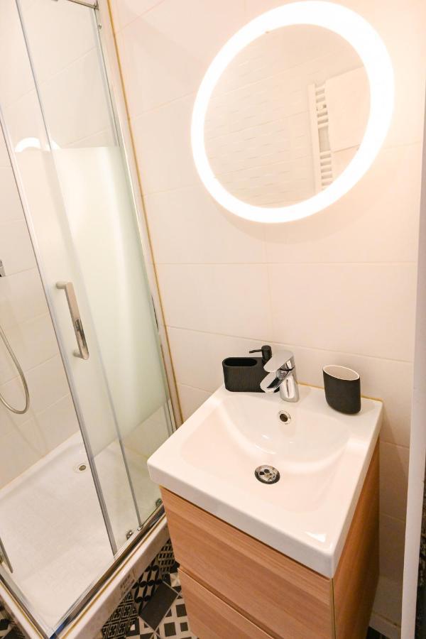 Verdun Dore - Parking Gratuit, Netflix, Balcon, Internet Fibre - 2 Ch Le Havre Buitenkant foto